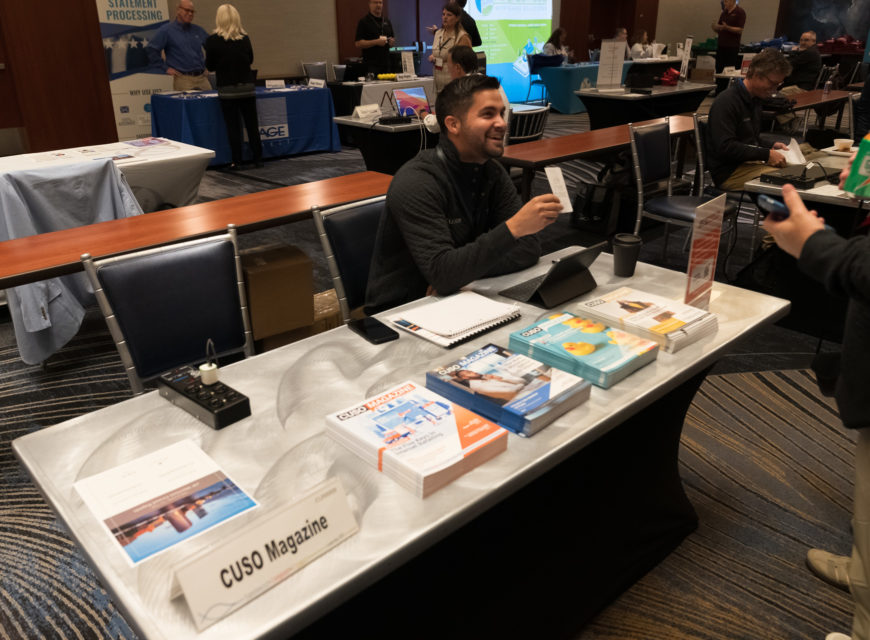 CUSO Magazine Supervising Editor Esteban Camargo speaks with attendees. 