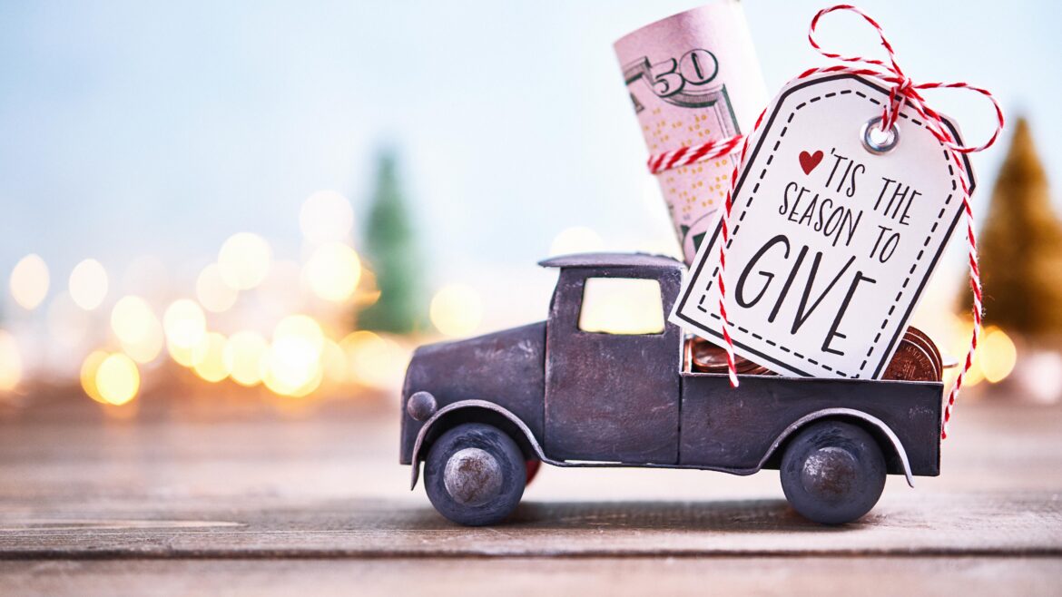 Concern for Community Makes a Comeback: Credit Unions Spread Holiday Cheer